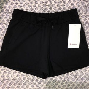 NWT On the Fly shorts Luxtreme